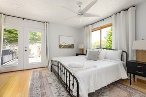 4 habitaciones, tabla de planchar con plancha y wifi gratis 