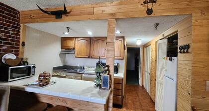 The Old West Rustic Cabin at River Ranch Resort! 103