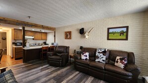 Unclassified image, 3 of 20, button - Rustic Country Living at River Ranch Sleeps 6! 102 (River Ranch)