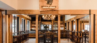 Rustic Country Living at River Ranch Sleeps 6! 102