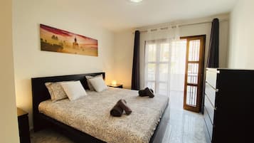 3 chambres, fer et planche Ă repasser, accĂšs Internet, draps fournis