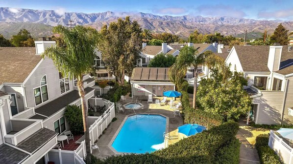 Pool - Beach Condo in Carpinteria with Swimming Pool (Carpinteria)