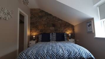 2 bedrooms, bed sheets