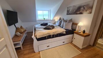 1 quarto, Wi-Fi de cortesia, roupa de cama