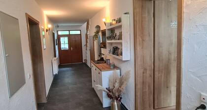Studio 'Rosenzauber Kraxler PÀrchen' avec jardin partagé et Wi-Fi