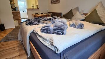 Wi-Fi gratuit, draps fournis