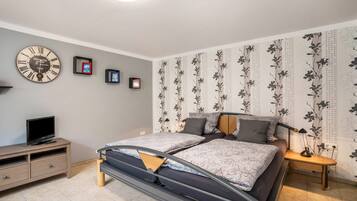 1 habitaciĂłn, wifi gratis y ropa de cama