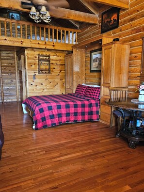 Cabin | 1 bedroom, bed sheets - The Peacemaker Cabin (Hurricane)