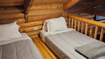 Cabin | 1 bedroom, bed sheets