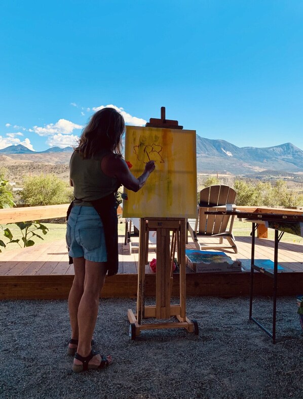 Unclassified image, 1 of 49, button