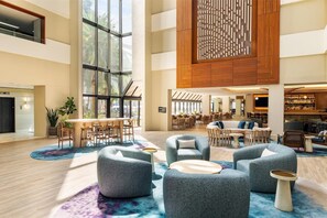 Dining - Better Choice For Your Vacation! Beachfront, Pets are Allowed, w/ Outdoor Pool! (Hilton Head Island)