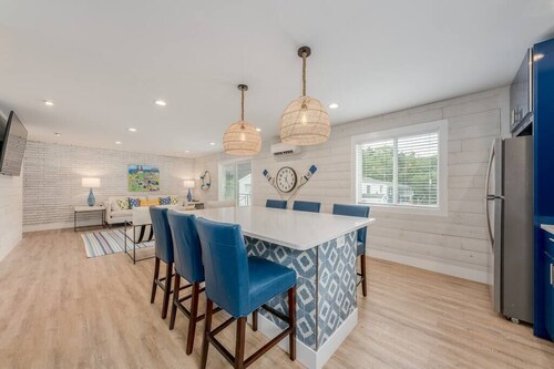 Premium Dunes Villa: Family Luxury Near Beaches