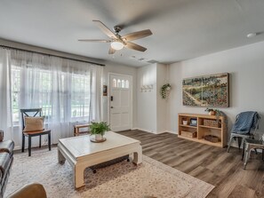 Smart-TV, Tischtennisplatte