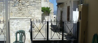 Authentic Cretan Village home center of island and 20 minute drive to Iraklion
