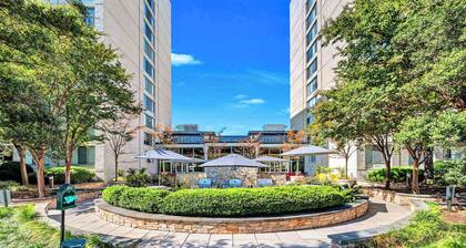 Prime Arlington Apt – Walk to Crystal City Metro