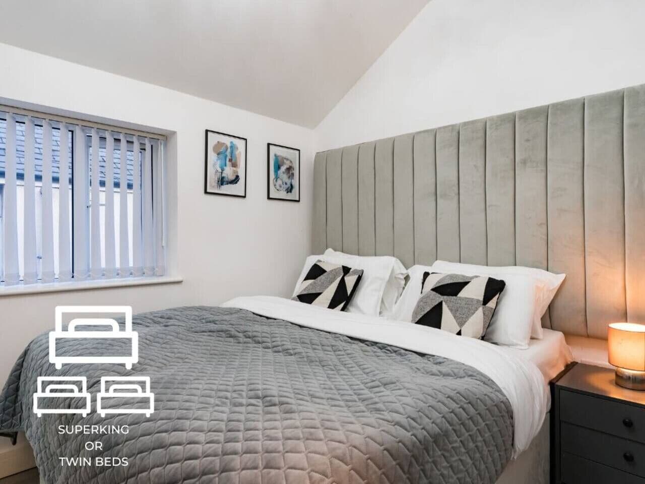 1 slaapkamer, een strijkplank/strijkijzer, wifi, beddengoed