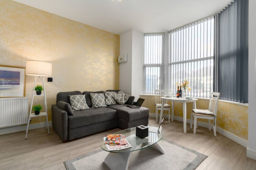 Nh - F1 · Comfortable Modern 1 Bed Apt - Cardiff