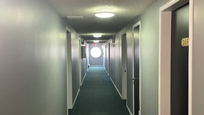 Unclassified image, 5 of 15, button - Grizzly Motor Hotel (Fox Creek)