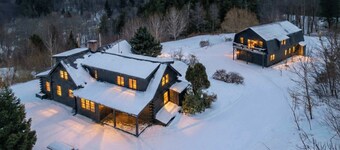 Hilltop 9-BR Mountain Retreat 5-min to Okemo