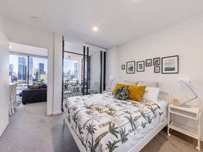 1 Schlafzimmer, Schreibtisch, Bügeleisen/Bügelbrett, kostenloses WLAN