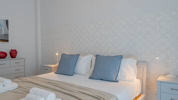 2 bedrooms