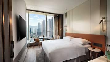 Executive Harbour View Two-Bedroom Suite | 1 bedroom, minibar, in-room safe, blackout drapes
