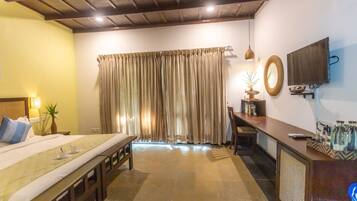 1 bedroom, free WiFi, bed sheets