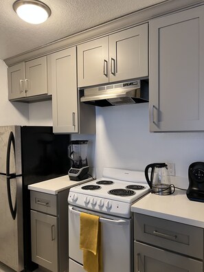 Private kitchen - Spacious Loft (Los Angeles)