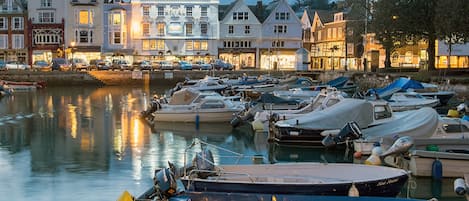 Marina