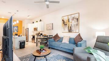 Tv, pejs, videospil, dvd-afspiller