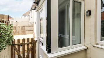 Cottage | Exterior detail