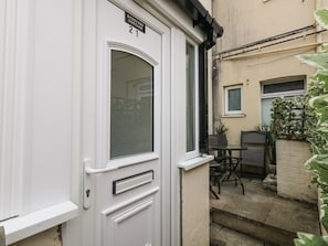 Cottage | Exterior detail