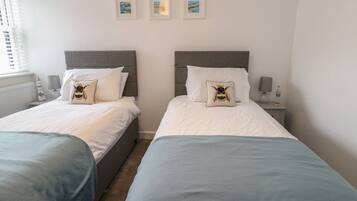 2 bedrooms, individually decorated, individually furnished, free WiFi