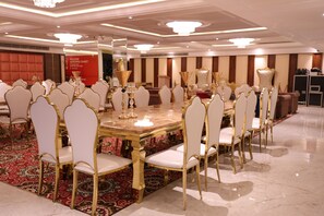 Dining - Hotel ND Manor (Dehradun)