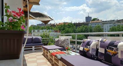 220m² Centre Penthouse Amazing Balcony Great Price