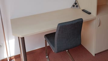 Comfort Twin Room | Living area