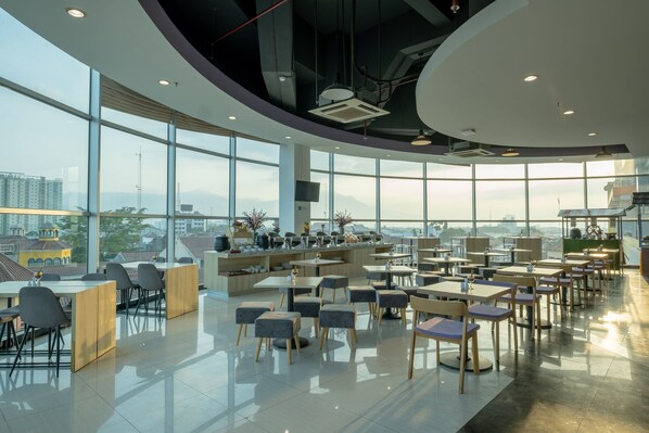 Restaurant - Luminor Hotel Metro Indah-Bandung by WH (Bandung)