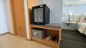 Escritorio y wifi gratis