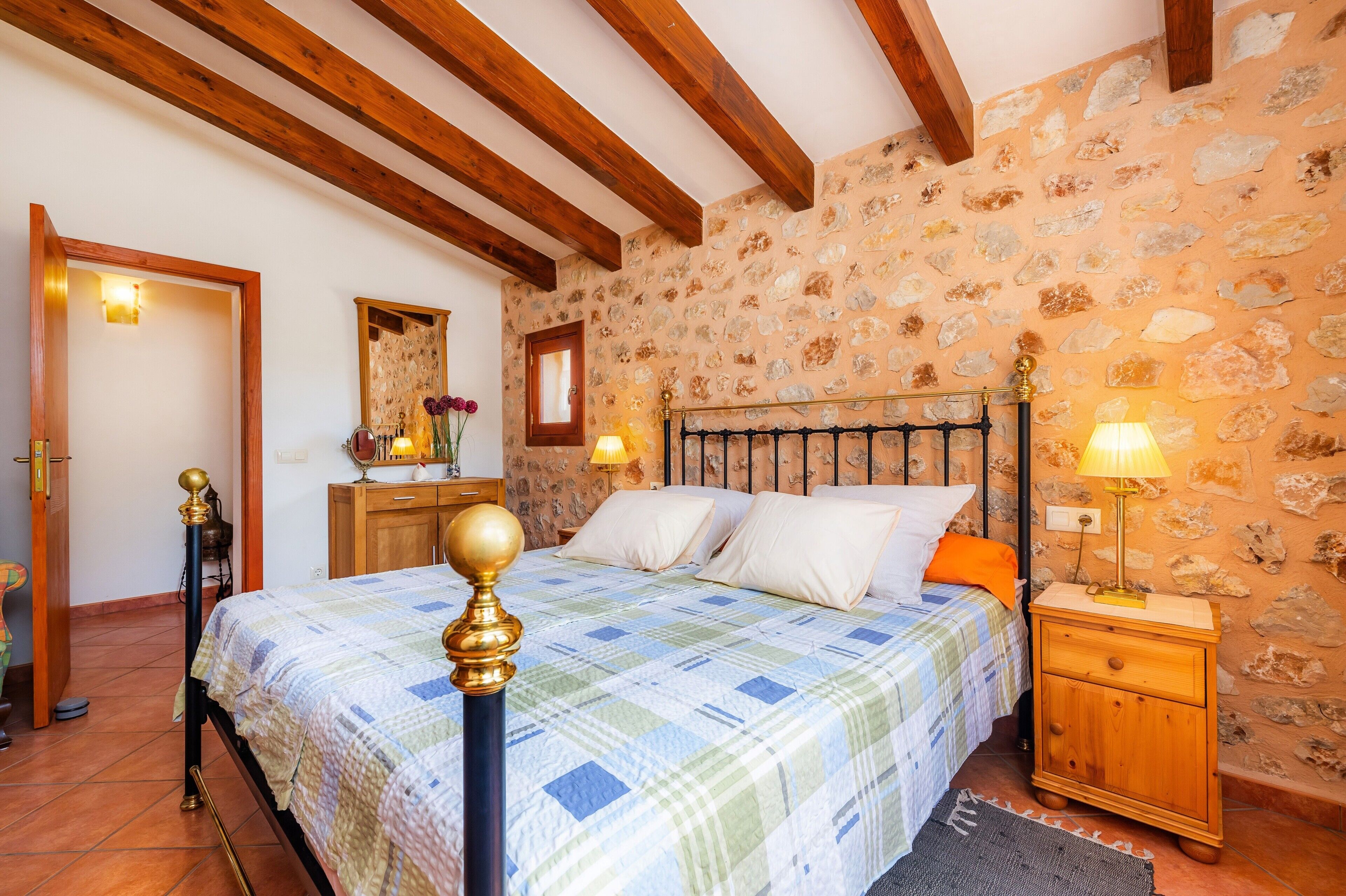 3 slaapkamers, gratis wifi, beddengoed