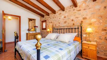 3 slaapkamers, gratis wifi, beddengoed