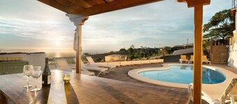 Country House "Biofinca Las Dulces Casa Medianeros" with Sea View, Shared Heated Pool & Wi-Fi