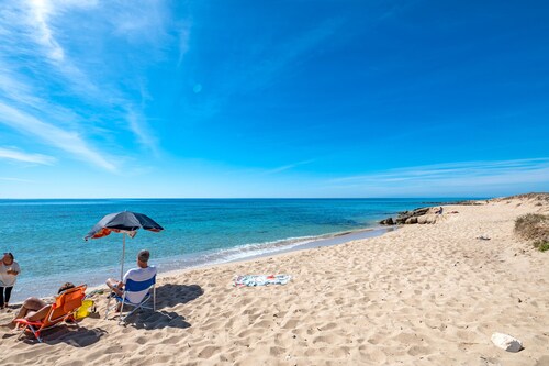 Pet-Friendly Apartment Acquadolce with Sea View & Terrace