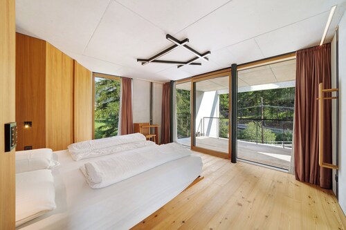 Ferienwohnung 'Haus 191' mit Bergblick, privater Terrasse und WLAN