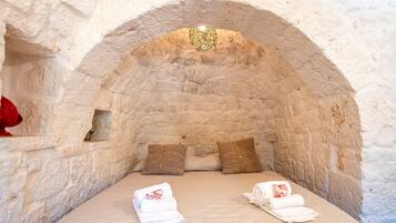 2 chambres, fer et planche Ă repasser, Wi-Fi gratuit, draps fournis