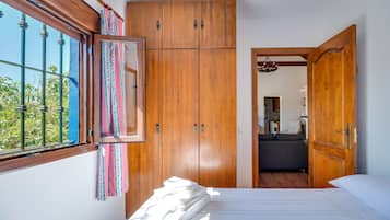 3 Schlafzimmer, Bügeleisen/Bügelbrett, kostenloses WLAN, Bettwäsche