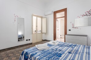 3 habitaciones, wifi gratis y ropa de cama 