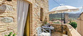 Holiday Home 'Casa De Pueblo' with Mountain View, Private Terrace and Wi-Fi