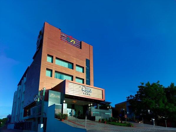 Pemandangan bandar dari hartanah