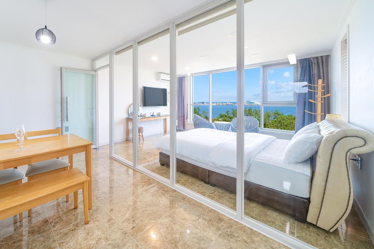 Chambre, 1 chambre (dalbodeule(ocean view)) | 1 chambre, Wi-Fi gratuit