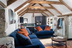 Cottage | Interior